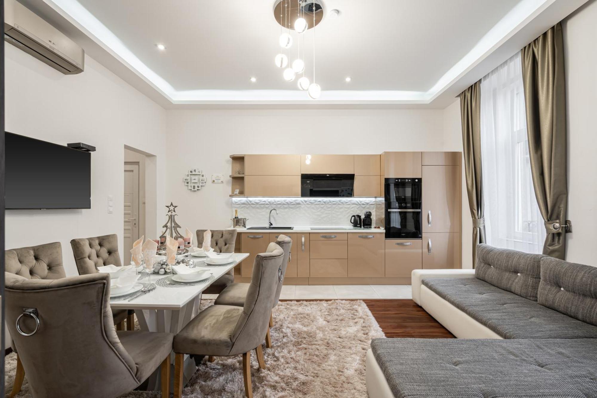 Centrum Opera Luxury Apartment With Free Garage Budapeşte Dış mekan fotoğraf