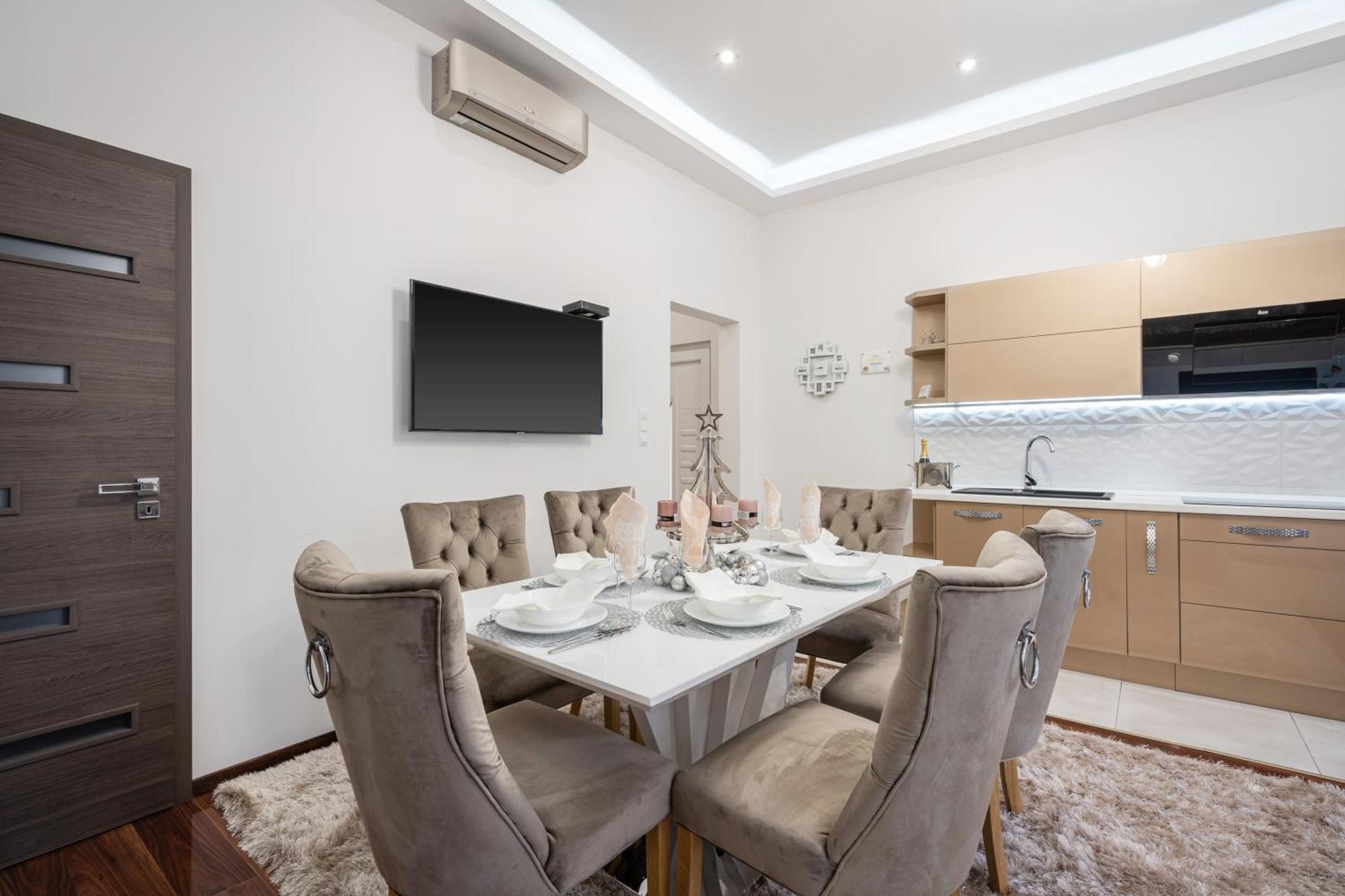 Centrum Opera Luxury Apartment With Free Garage Budapeşte Dış mekan fotoğraf